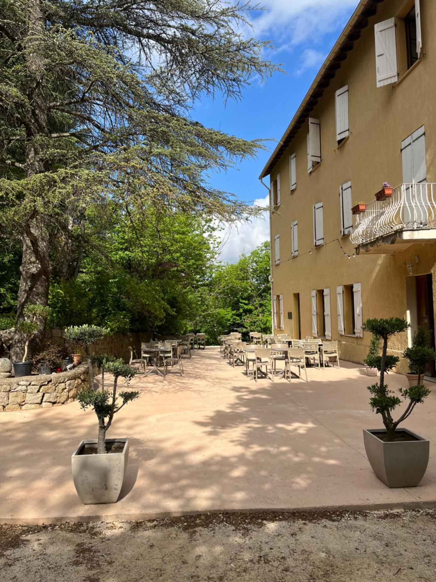 Beau Sejour Hotel Боконяно Екстериор снимка